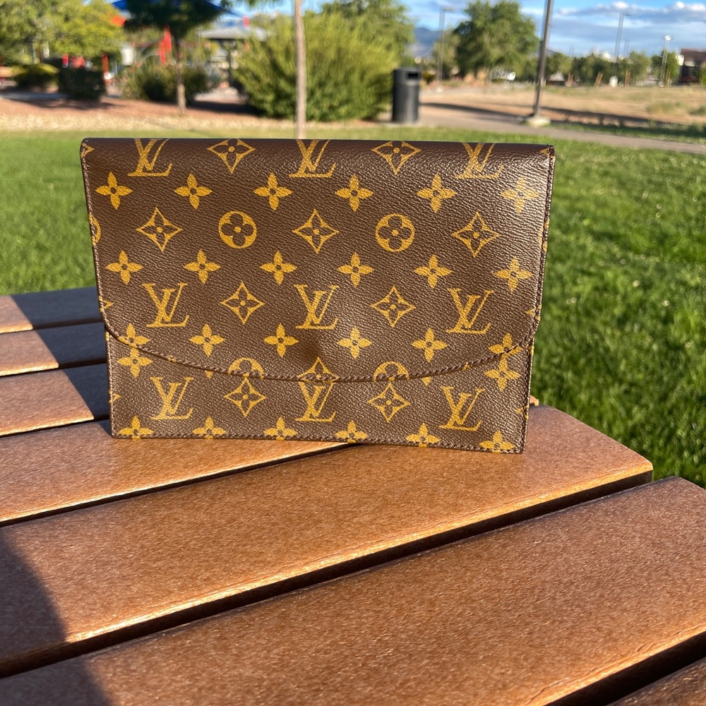 Louis Vuitton Monogram Rabat Envelope Clutch